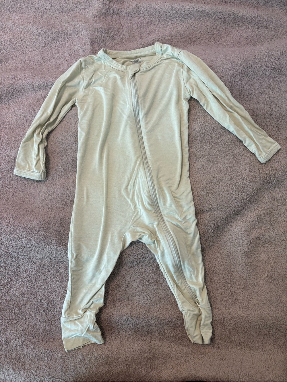 Source Unknown Light Mint Green Zip-Front Footed Baby One-Piece